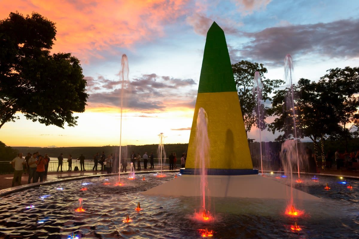 divertir com família em Foz do Iguaçu Argentina Paraguai e Brasil