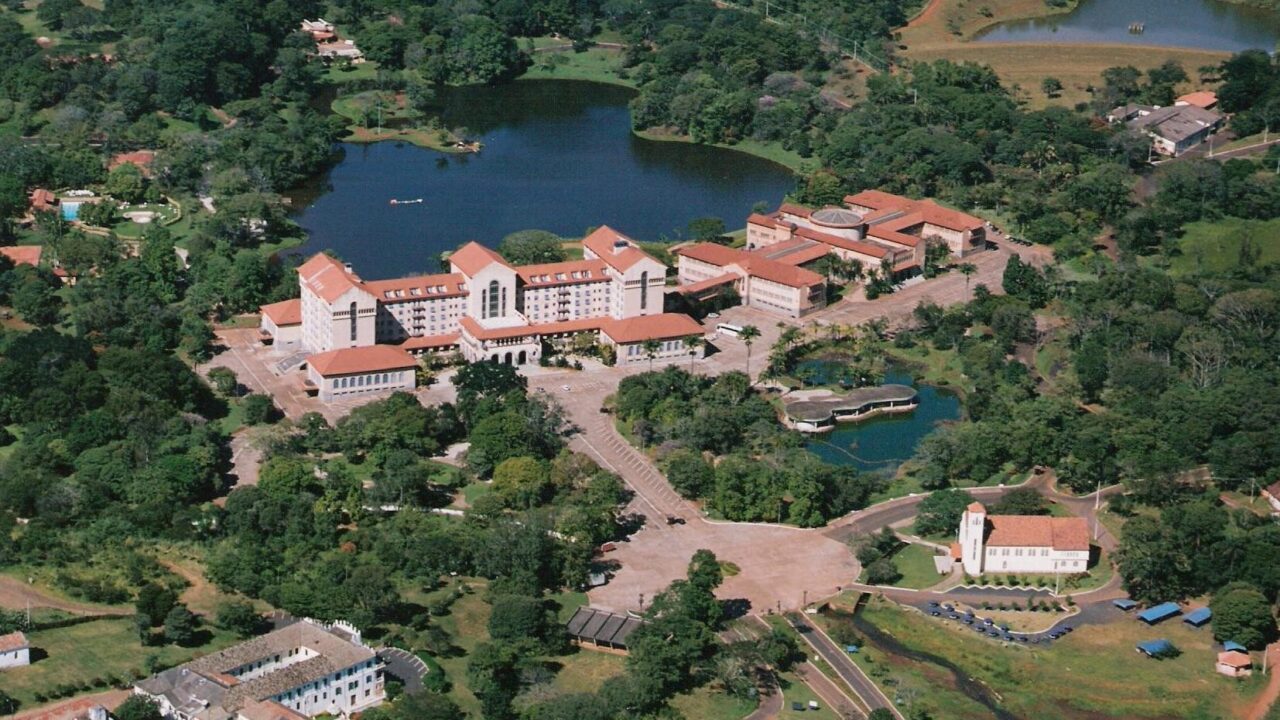 Hotel fazenda em Araxá e região ou hotel o que escolher= Hotel fazenda em Araxá e região Complexo do Barreiro