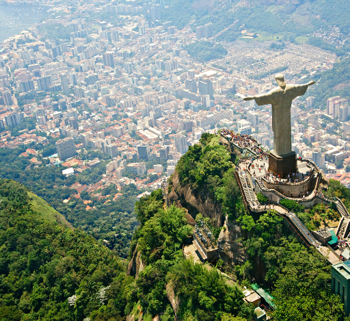 Trilhando o Arco-Íris: A Escadaria Selarón no Rio de Janeiro