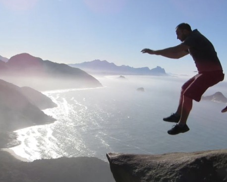 Aventura Pendurada: Pedra do Telégrafo e suas Brincadeiras Óticas!
