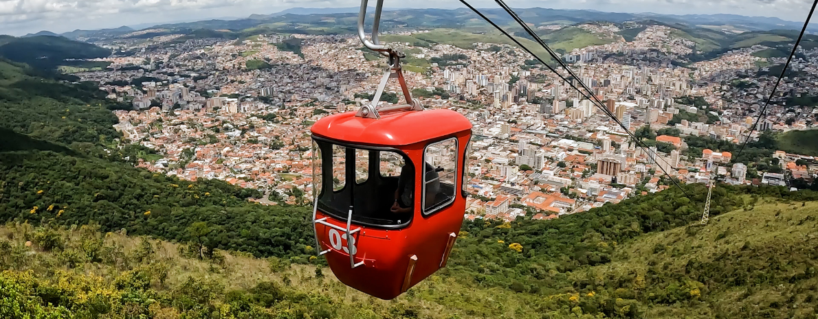 Foto destacando a beleza de Teleférico Poços de Caldas