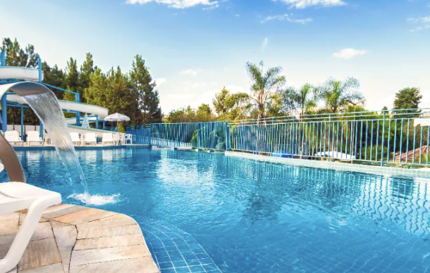 Estação das Flores e da Diversão: Venha Curtir a Programação de Setembro no Vilage Inn