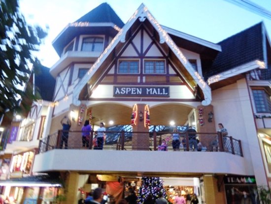 Aspen Mall em Campos do Jordão Elegância e Conveniência no Coração da Vila Capivari