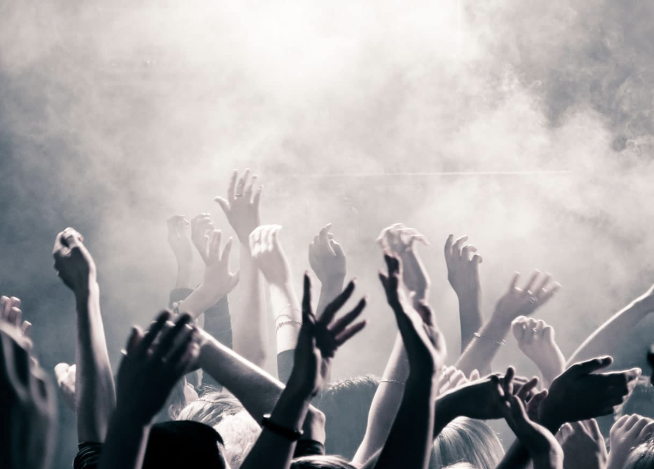 40 Anos de Música e Emoção: Paula Toller Em Curitiba É Puro Encanto!