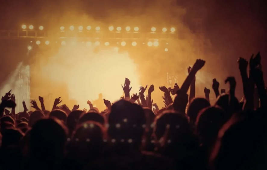 Zé Neto & Cristiano chegam em Curitiba com uma intensidade que não dá pra segurar Zé Neto & Cristiano chegam em Curitiba com uma intensidade que não dá pra segurar