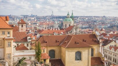 Viva a magia de um passeio de balão em Piracicaba com o conforto do Cassino Tower